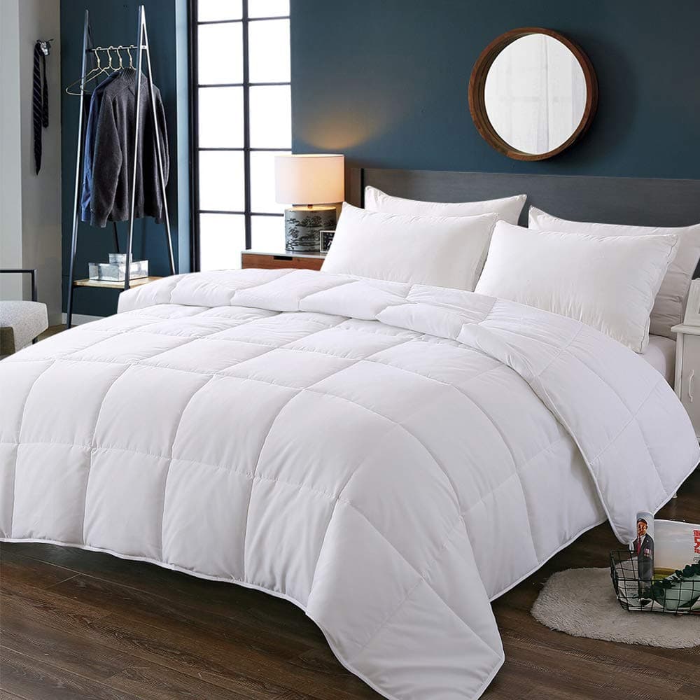 DECROOM Clearance Sale,White Comforter Queen Full Size, Down Alternative Quilted Duvet Insert Queen,3M Moisture-wicking Treament,Light Weight Soft and Hypoallergenic for All Season Comforter