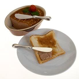 Silverplated Pair of Butter Pate Jam Knives Spreaders