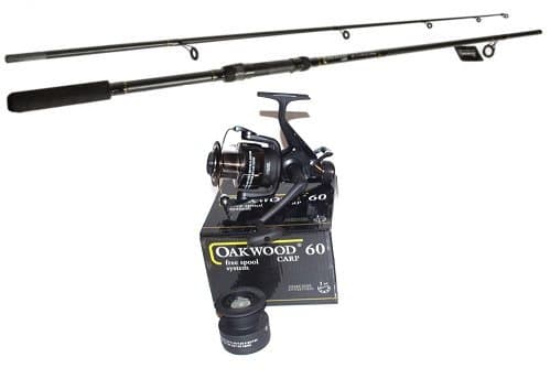 OAKWOOD 8ft Carp Stalker Fishing Rod & 3BB Bait Runner Reel Line Combo