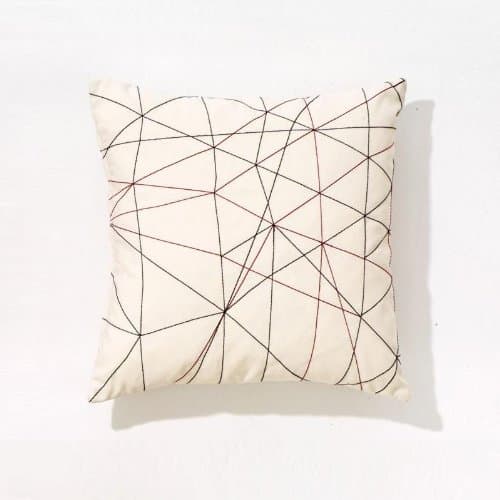 Arper Gego Cushion beige/Kvadrat Remix fabric 2/47x47cm
