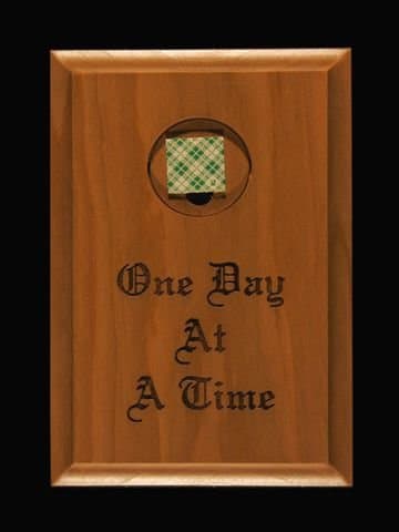 Medallion Laser Engraved Wooden Plaque Holders"One Day At A Time"