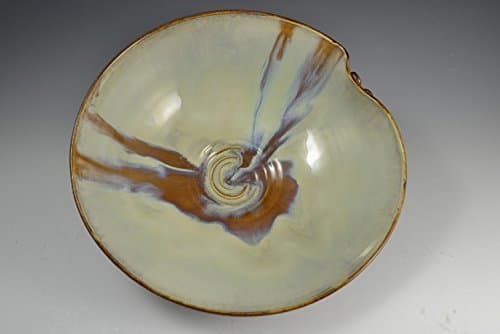 Round pottery bowl, Large ceramic round bowl, handmade bowl, serving dish, cream bowl, beige pottery, large bowl, elegant bowl, altered rim