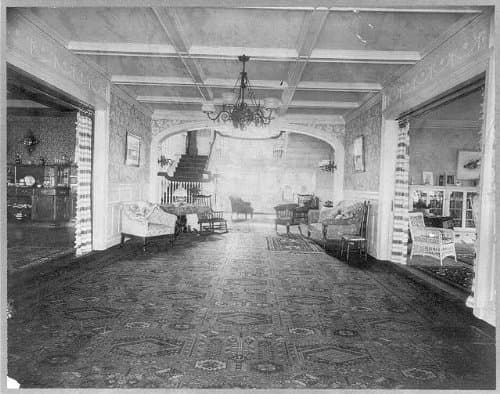 HistoricalFindings Photo: Hallway of Cohasset,Massachusetts,MA,Home,Colonial Period Interior,c1900