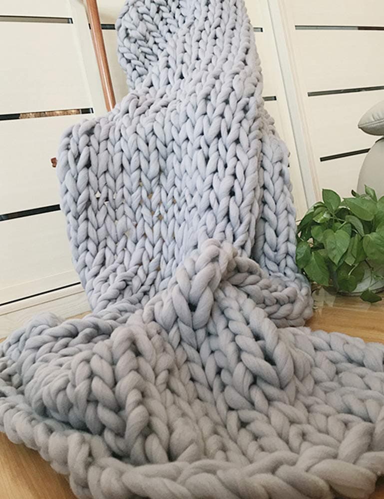 SunJet Chunky Knit Blanket Handmade Knitting Icelandic Wool Nap Blanket Roving Merino Warm Knitting Throw for Bedroom Decor Chair Sofa Pet Mat (50"x60"(127x152cm), Light Grey)