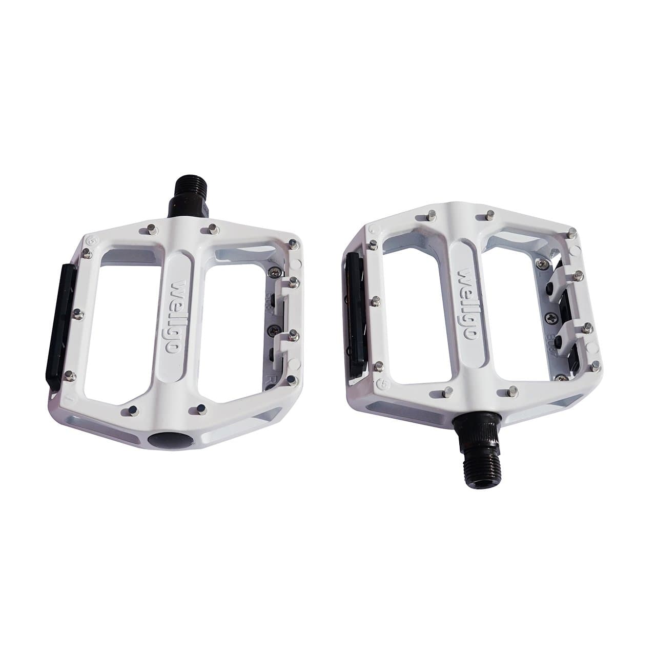 New Wellgo B087U Ball Bearing Aluminium Mountain BMX Pedal with Reflector White