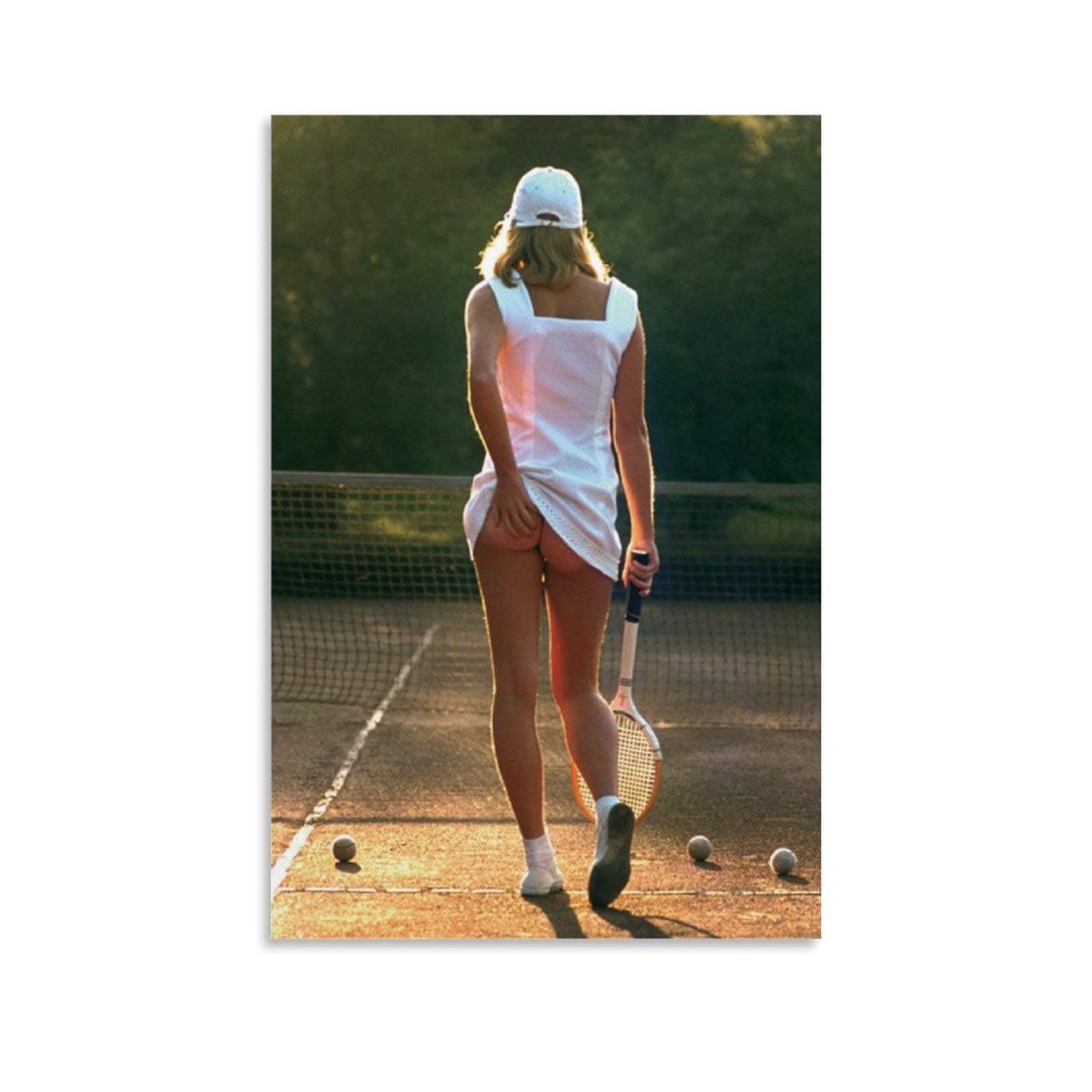 Hot Girl Poster Tennis Girl Bum Poster Canvas Art Poster and Wall Art Picture Print Modern Family bedroom Decor Posters 20x30inch(50x75cm)