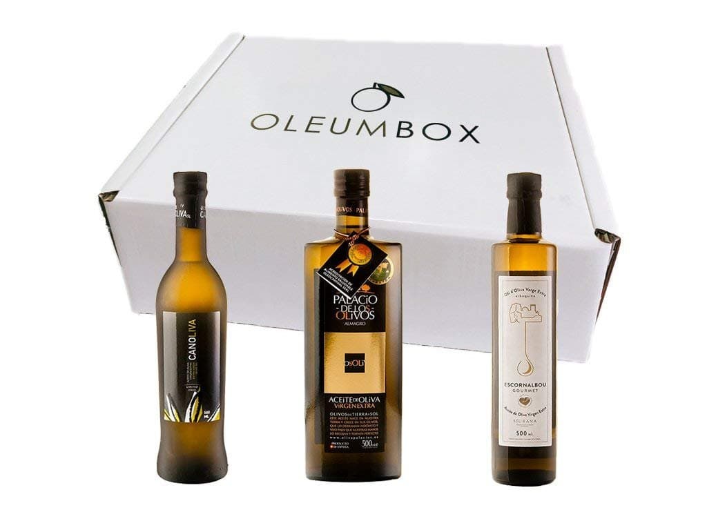 Oleumbox - Premium Extra Virgin Olive Oil - Gift Box (Picual, Arbequina and Picual, Picuda, Hojiblanca Coupage) 3 Bottles of 500 milliliters
