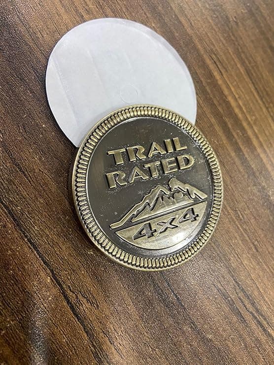 (1PC) Bronze Sticker Trail Rated Logo - (4x4 Logo 6 x 6 cm) Trail Rated Car Bike Metal Trail Rated Badge Car Emblem 3D Badge Auto Racing Sport Sticker Decal.