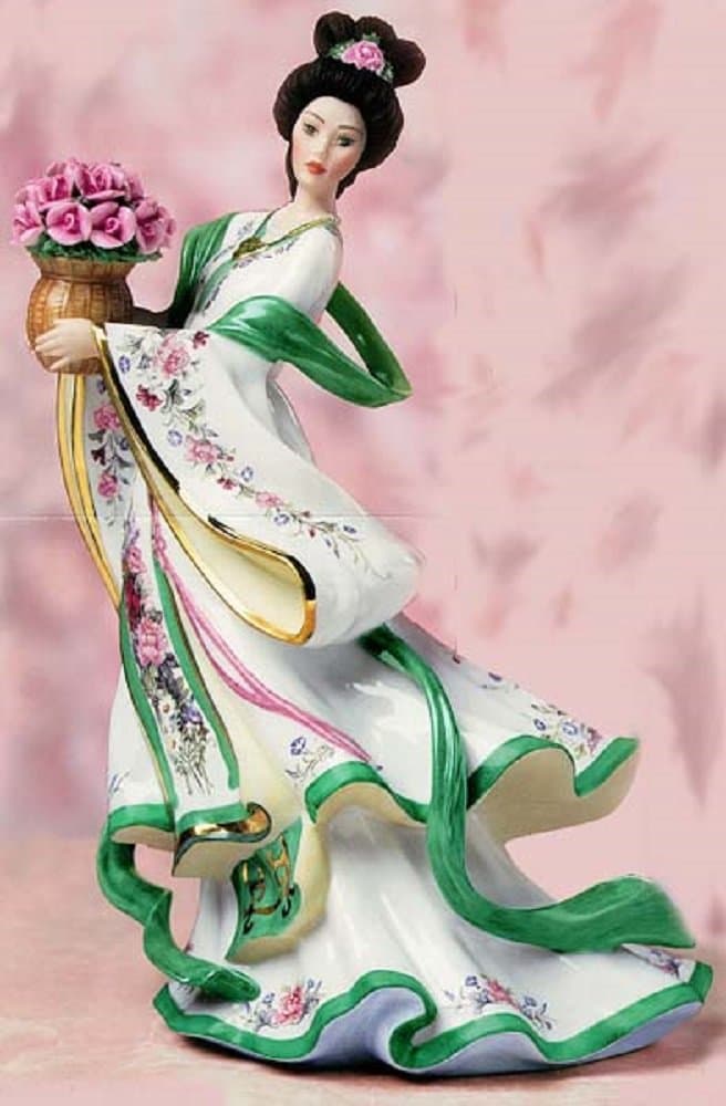 Danbury Mint Rose Princess by Lena LIU Porcelain Figurine