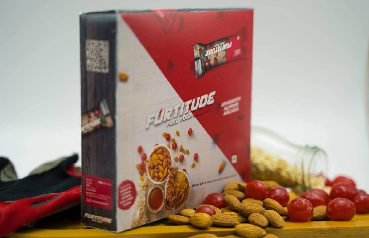 Fortitude Amaranth Almond Arcadia Energy Bars, On The Go Snack, Healthy Diet With All Natural Ingredients, Puffed Amaranth, Chia & Sunflower Seeds, Pistachios, Blueberries, Honey, Vanilla Extract, No Preservative, No Artificial Flavours, No Added Colours, Cholesterol Free, Gluten Free and Protein Rich Balanced Nutrition (Each 35g X 6 Bar) (210g Pack)| Buy Two Get One Assorted Free