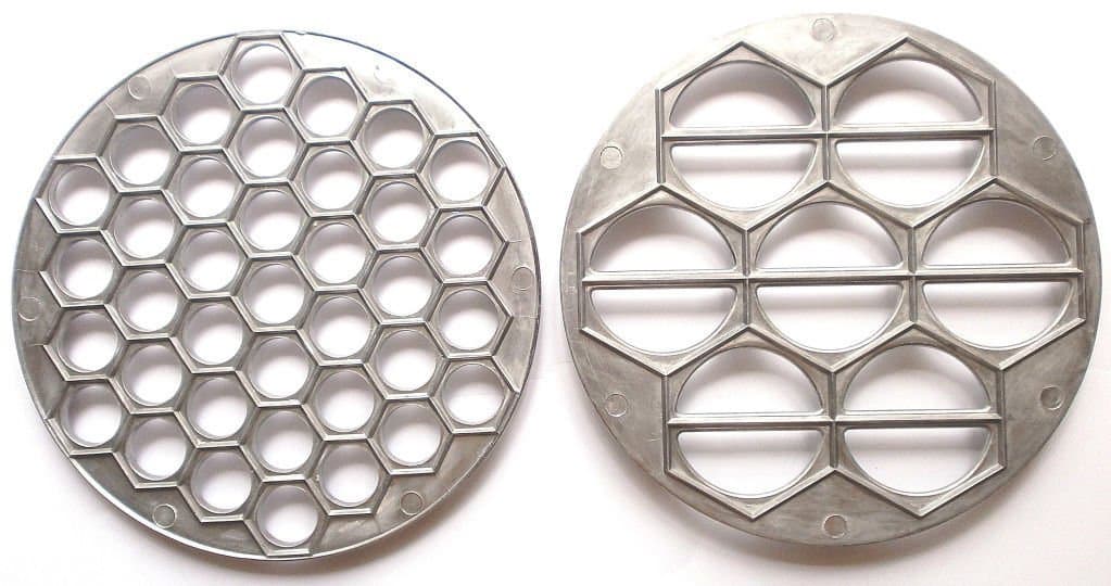 PELMENI + VARENIKI MAKERS UKRAINIAN RUSSIAN DUMPLINGS PIEROGI ALUMINIUM MOLDS