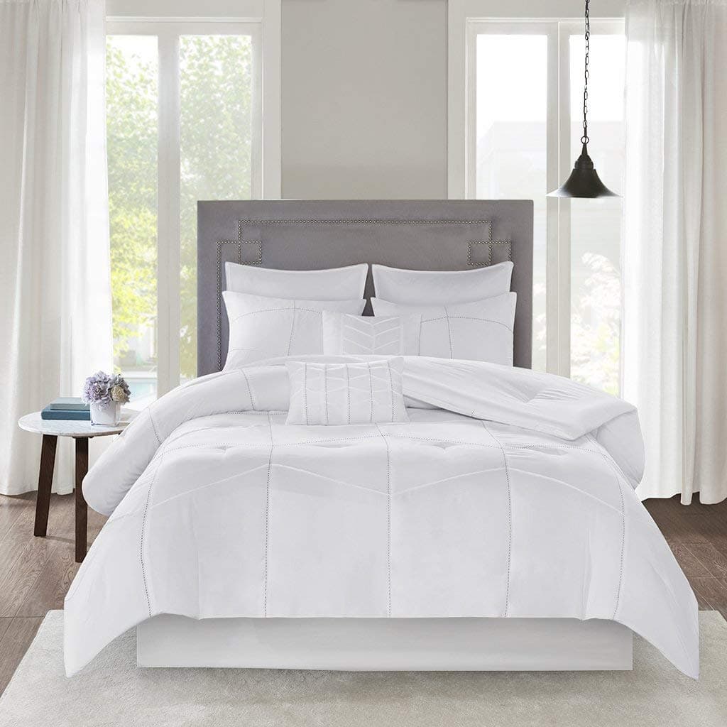 GlobalNiche® 510 Design Codee Comforter, Queen, White