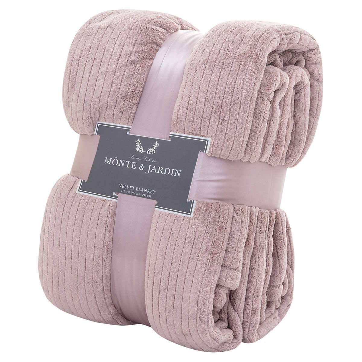 Monte & Jardin Queen Rose Pink Jacquard Velvet Blanket 98 by 92 inches Super Size