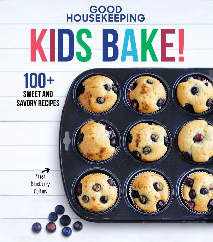 Good Housekeeping Kids Bake!: 100+ Sweet and Savory Recipes - A Kids Baking Cookbook (Good Housekeeping Kids Cookbooks, 2)