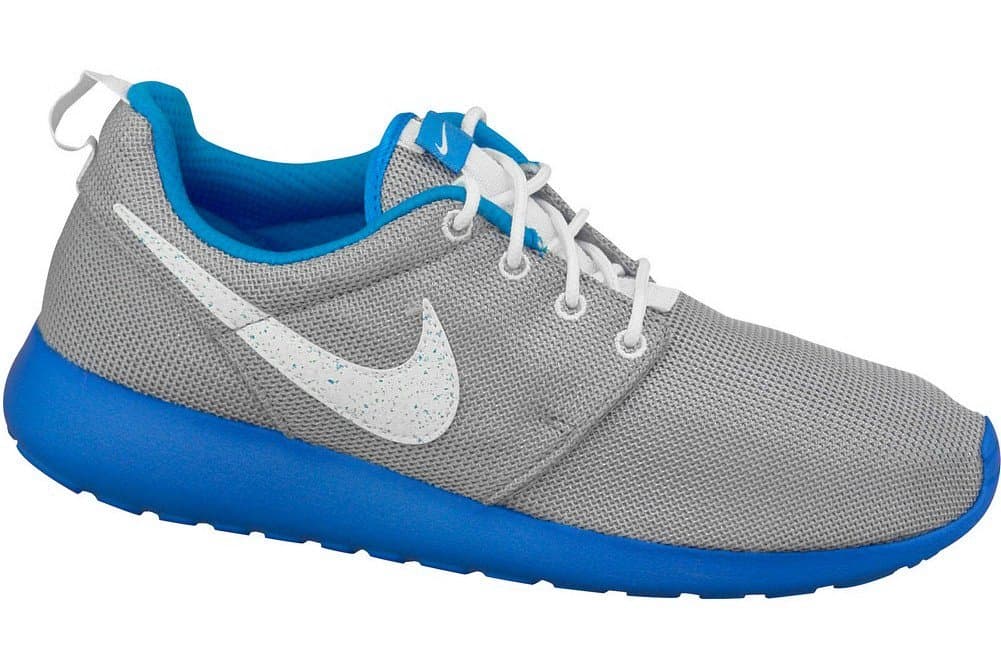 Nike Youth Roshe One (Wolf Grey/White/Photo Blue)(5 M US Big Kid)