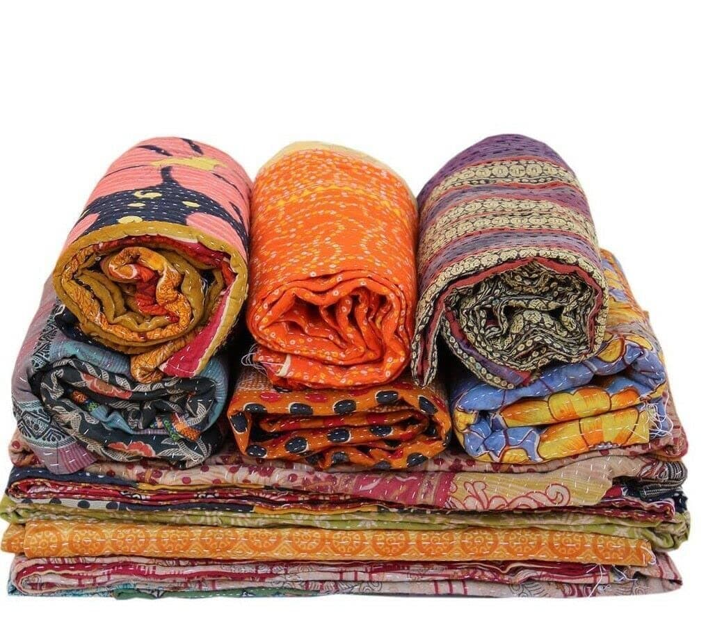 Vintage Handmade Kantha Quilts Tribal Kantha Cotton Bed Cover Throw Assorted Patches Made Rally Reversible Bedspread Throw Old Sari Assorted Patches Indian Blanket 10 PCS Lot