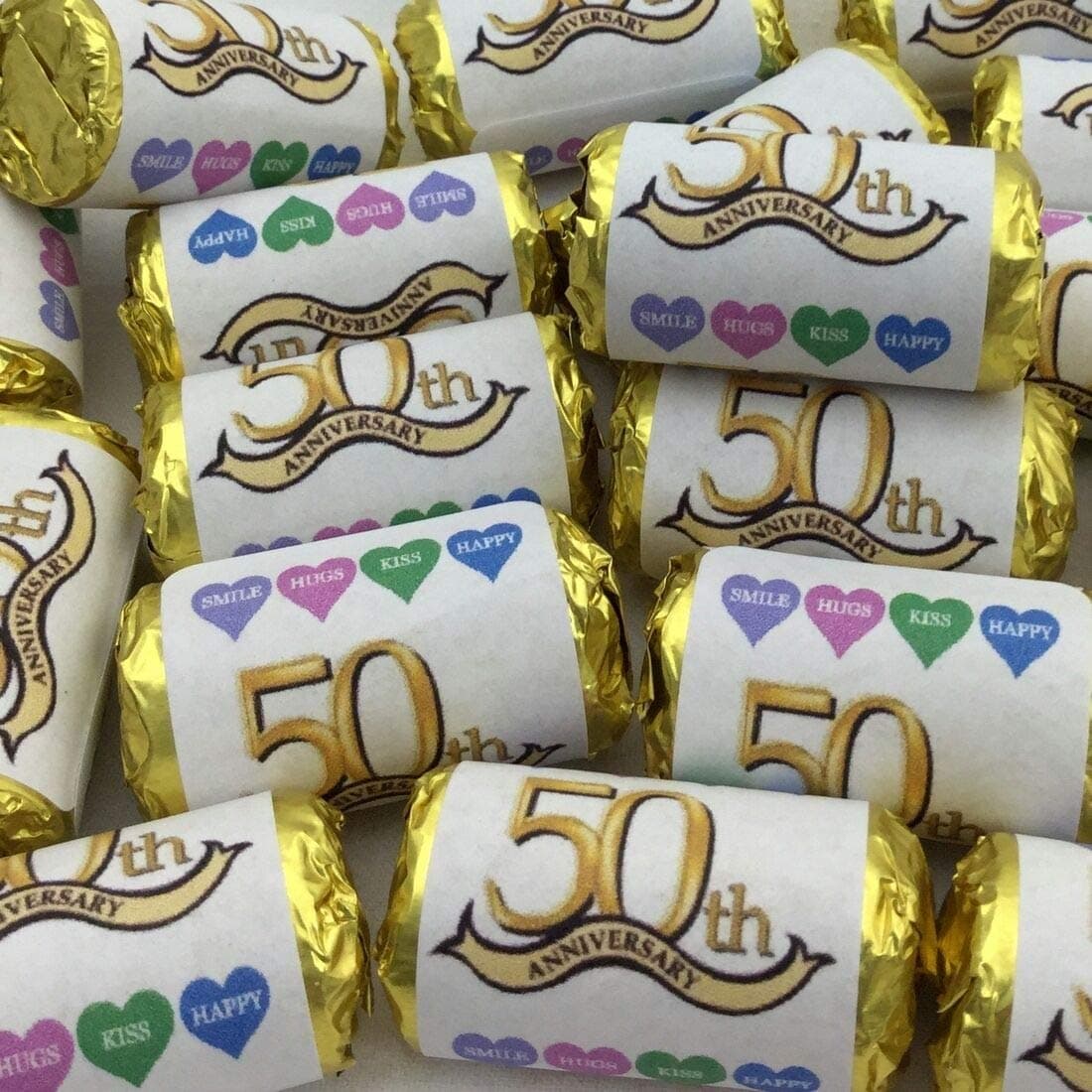 cleverlittlegifts 50th Golden wedding anniversary mini love heart sweets in gold colour wrapping (pack of 32, Gold)