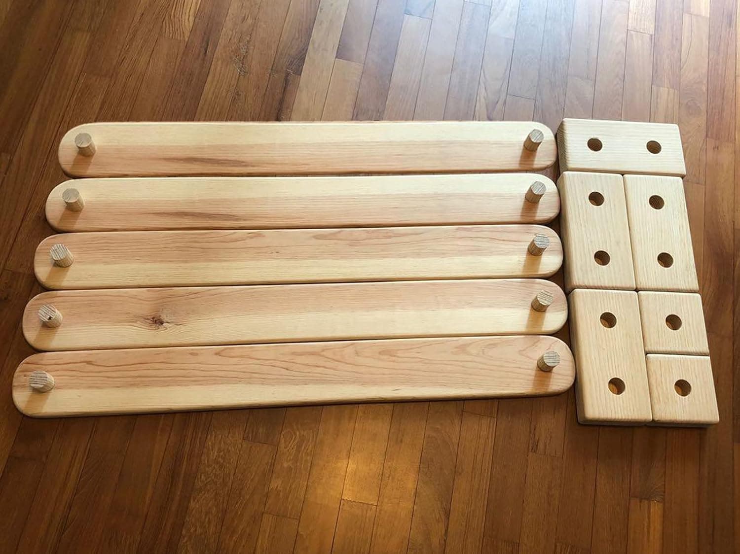 Lifestyle Balance Beam for Kids, Introductory Balance Beam, Wooden Children Low Beam, Balance Board 5 Beam | 6 Connector Natural Colour (5 bhim)