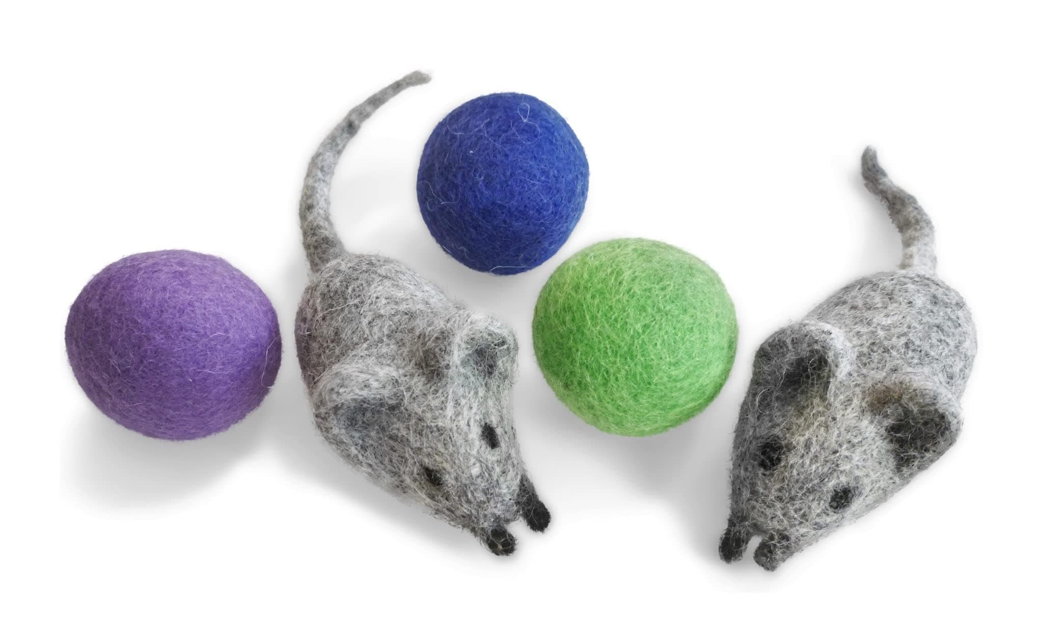 Felt Wool Ball and Mouse Toys for Cats and Kittens, Adorable Colorful Soft Quiet Fabric Balls, Without Catnip, Handmade - for Cat Lovers, 2 Mice 3 Balls