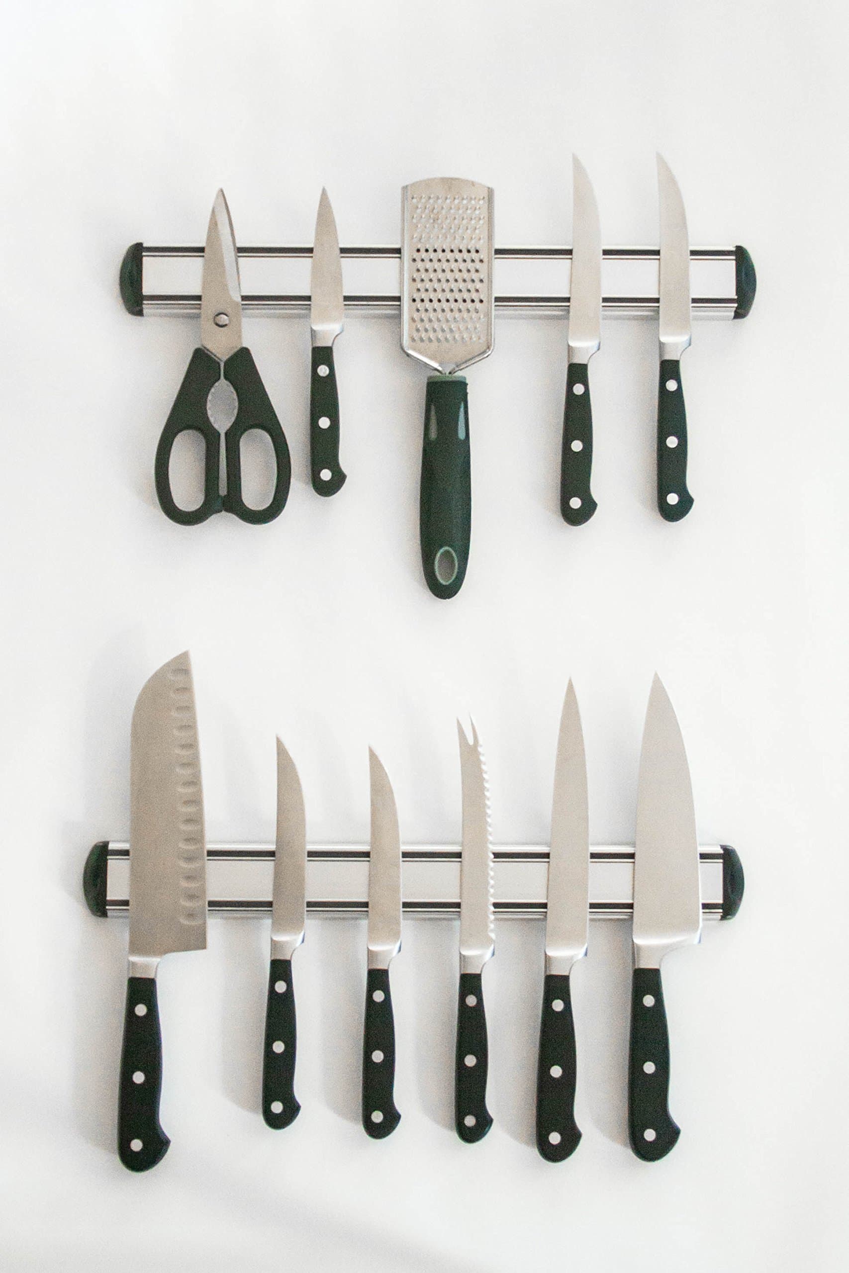 Set of 2 Aluminum 15-inch Magnetic Kitchen Knife Storage Rack – Never Rust Bar