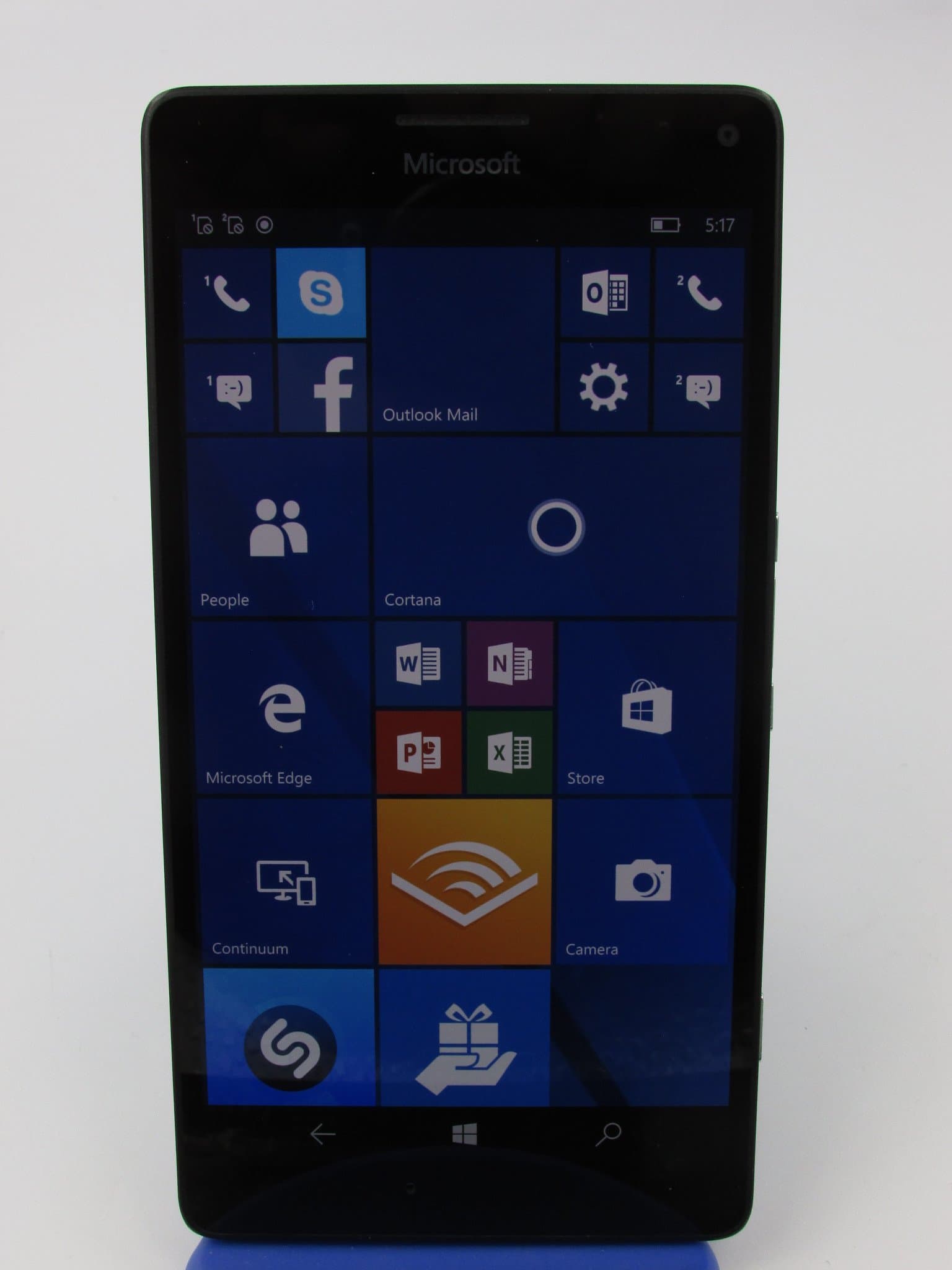 Microsoft Lumia 950 XL RM-1116 32GB White, Dual Sim, 5.7",GSM Unlocked International Version, No Warranty