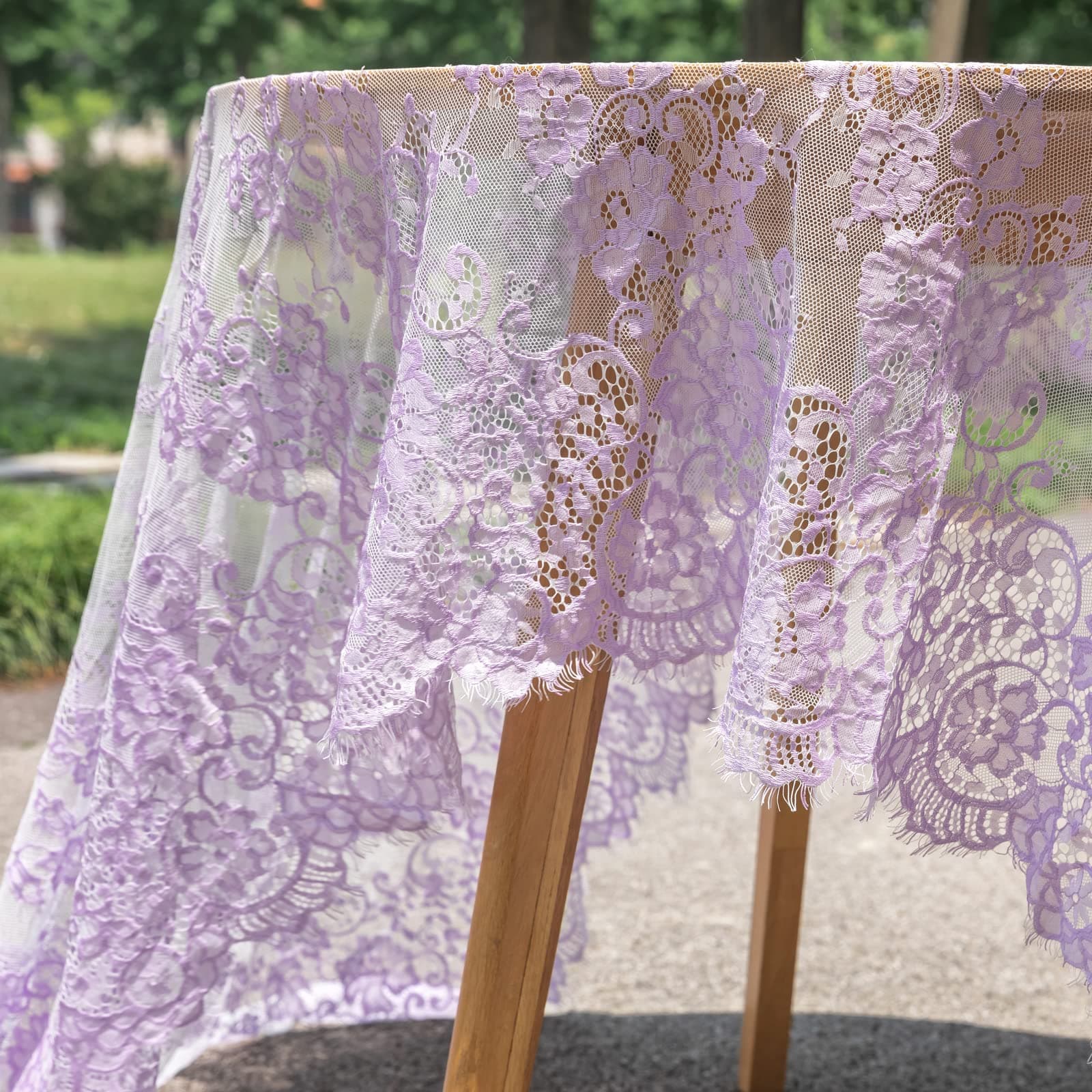 TINWIN Purple Lace Tablecloth 60x120 Inch Rectangle Vintage Runner Eyelash Fabric for Kitchen Dining Picnic Table Wedding Decor for Home Decoration Tea Party