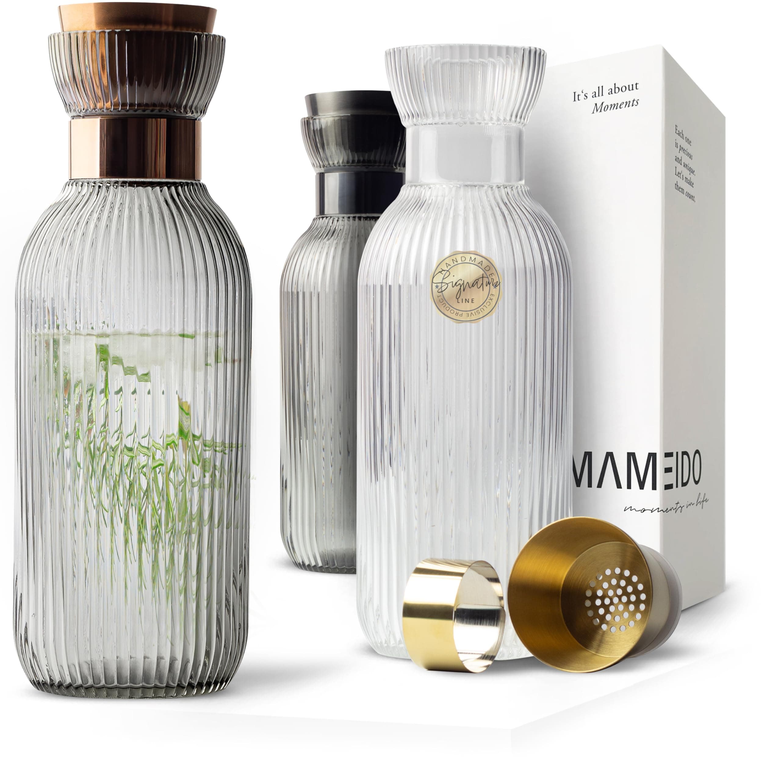 MAMEIDO Water Carafe 1.5 l, Glass Carafe with Lid & Sieve, Hand-Blown Water jug ​​with Noble Look for Special Occasions, carafes to give as a Gift (Smoke Copper)