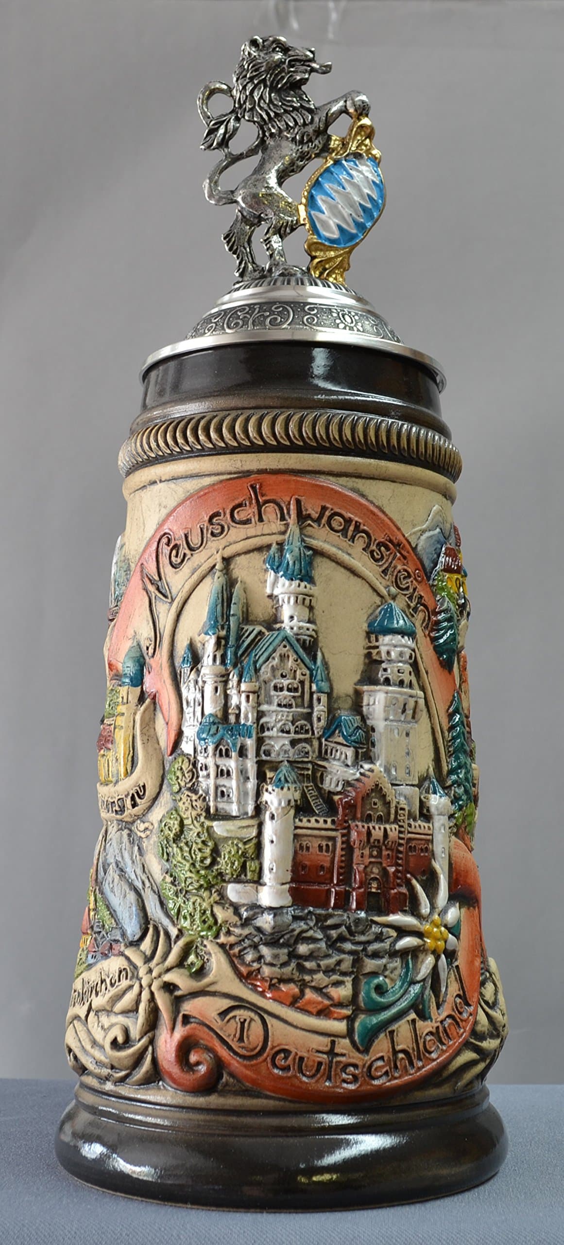 Neuschwanstein Lion Stein