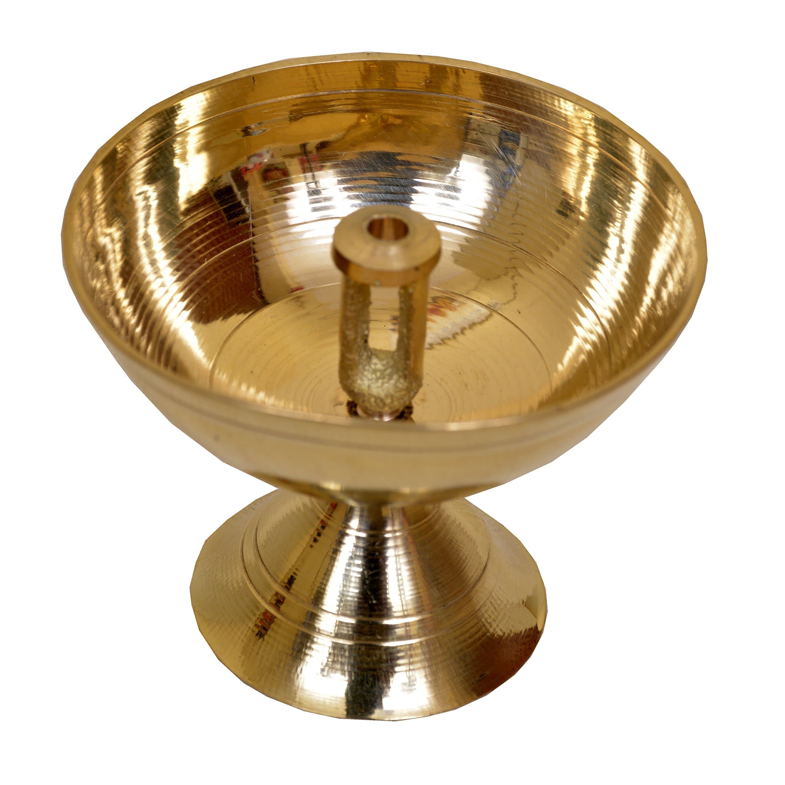 Maitri Creations Indian Puja Brass Oil Lamp - Golden Diya Lamp, Design Dia Handmade - Size: 6 cm x 6 cm x 4.5 cm