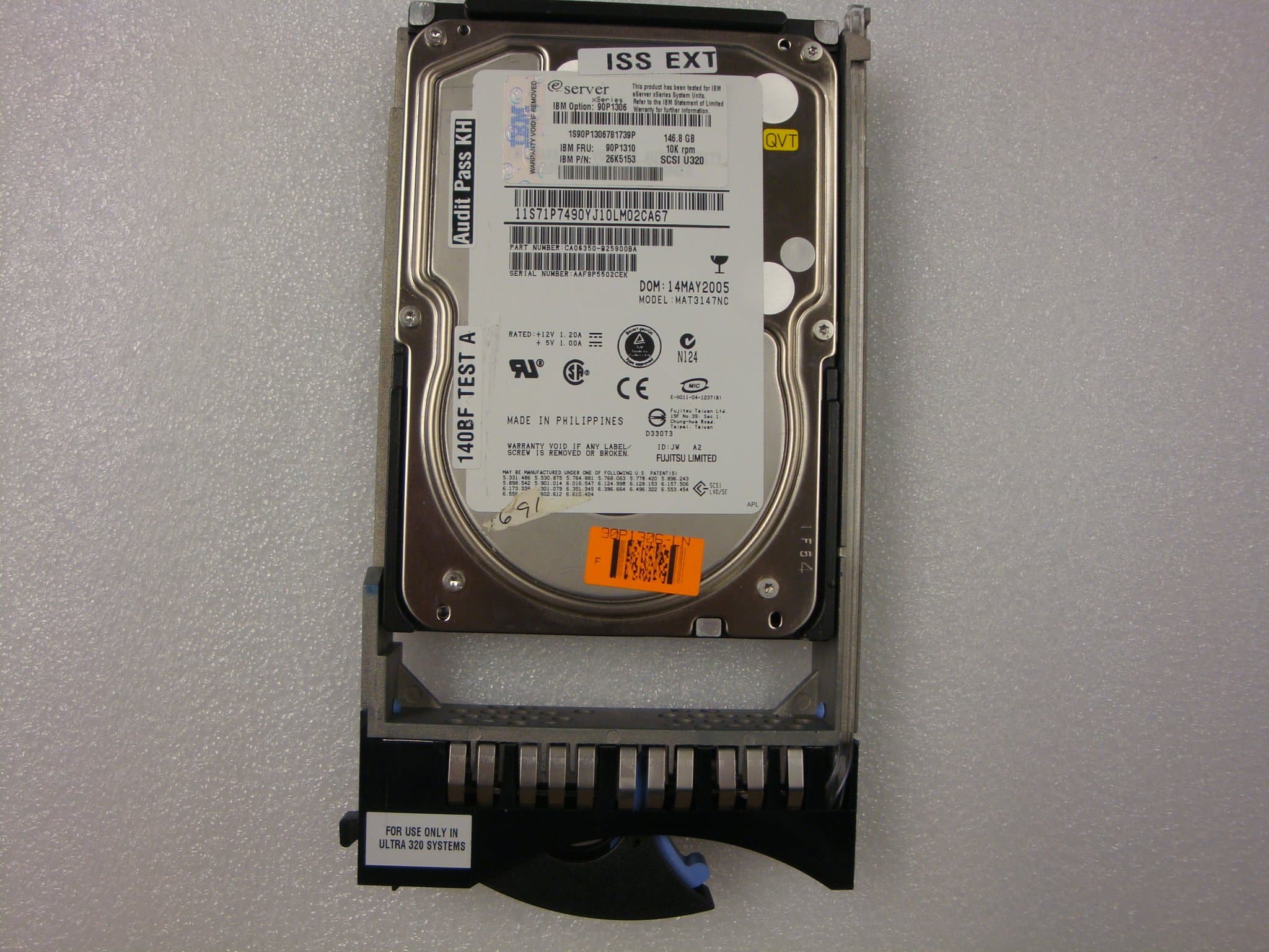 IBM eServer 146GB 10K SCSI U320 3.5 " MAT3147NC 90P1310 HDD