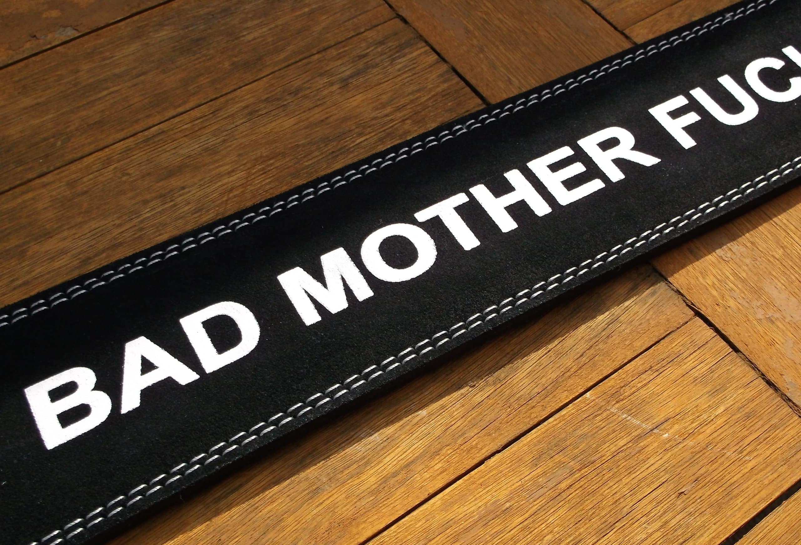 LEATHER (SUEDE) POWERLIFTING/WEIGHTLIFTING BELT 4" WIDE