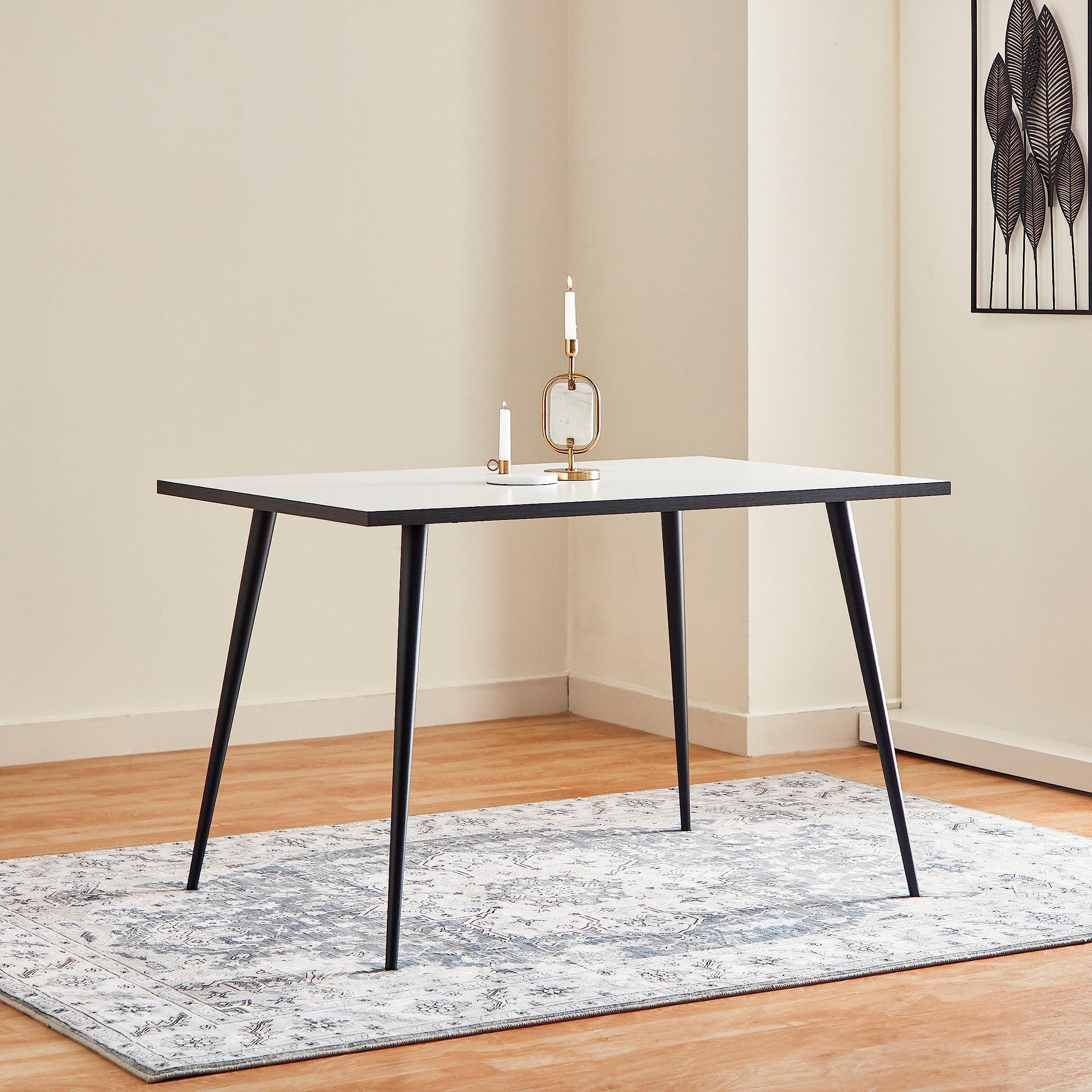 Home Box Finland 4-Seater Dining Table