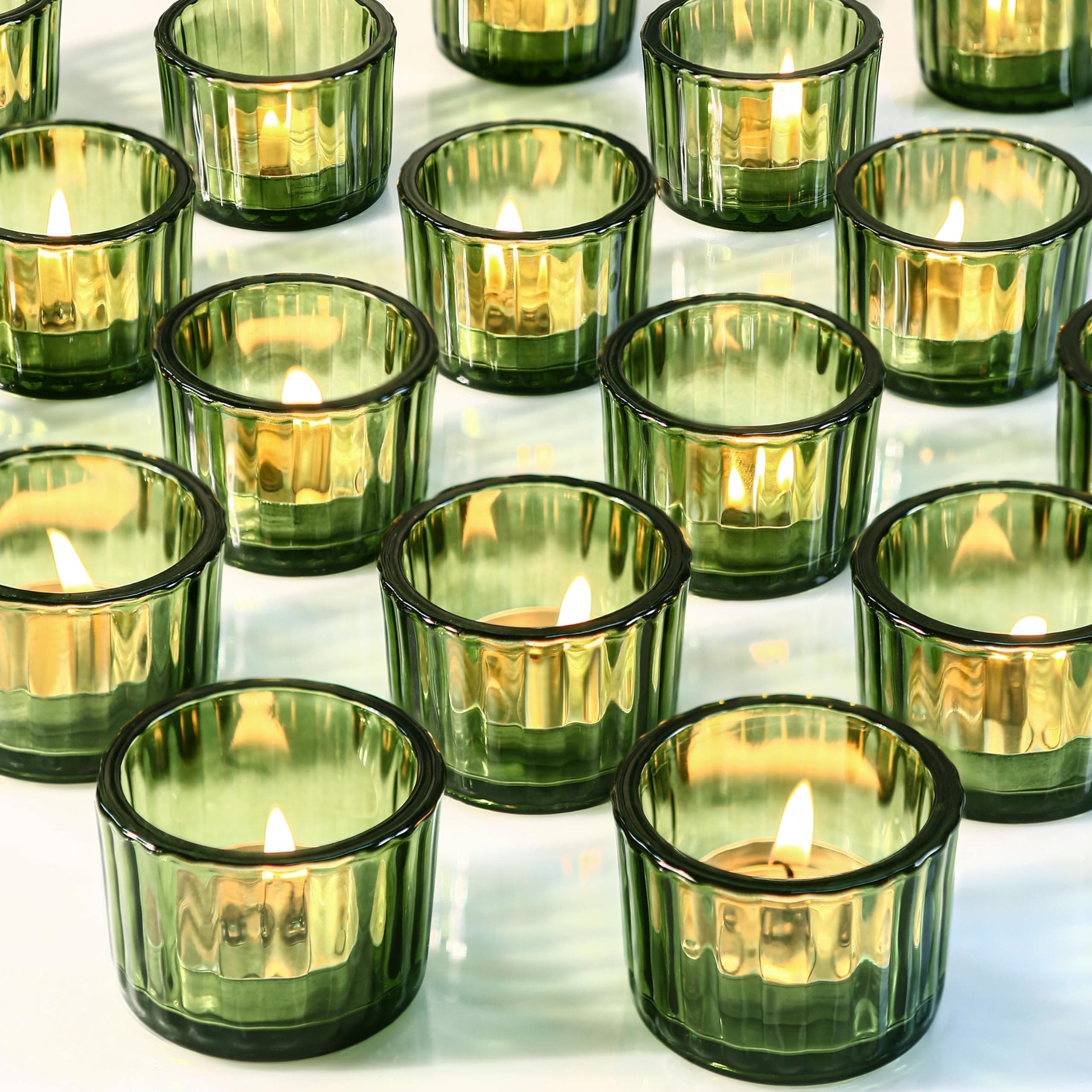 36pcs Green Tealight Candle Holders for Wedding Decor, St. Patrick Votive Candle Holders DIY Wax Filling Clear Glass Romance for Birthday, Candle Holders for Table Gift Home Decoration（Green，36）