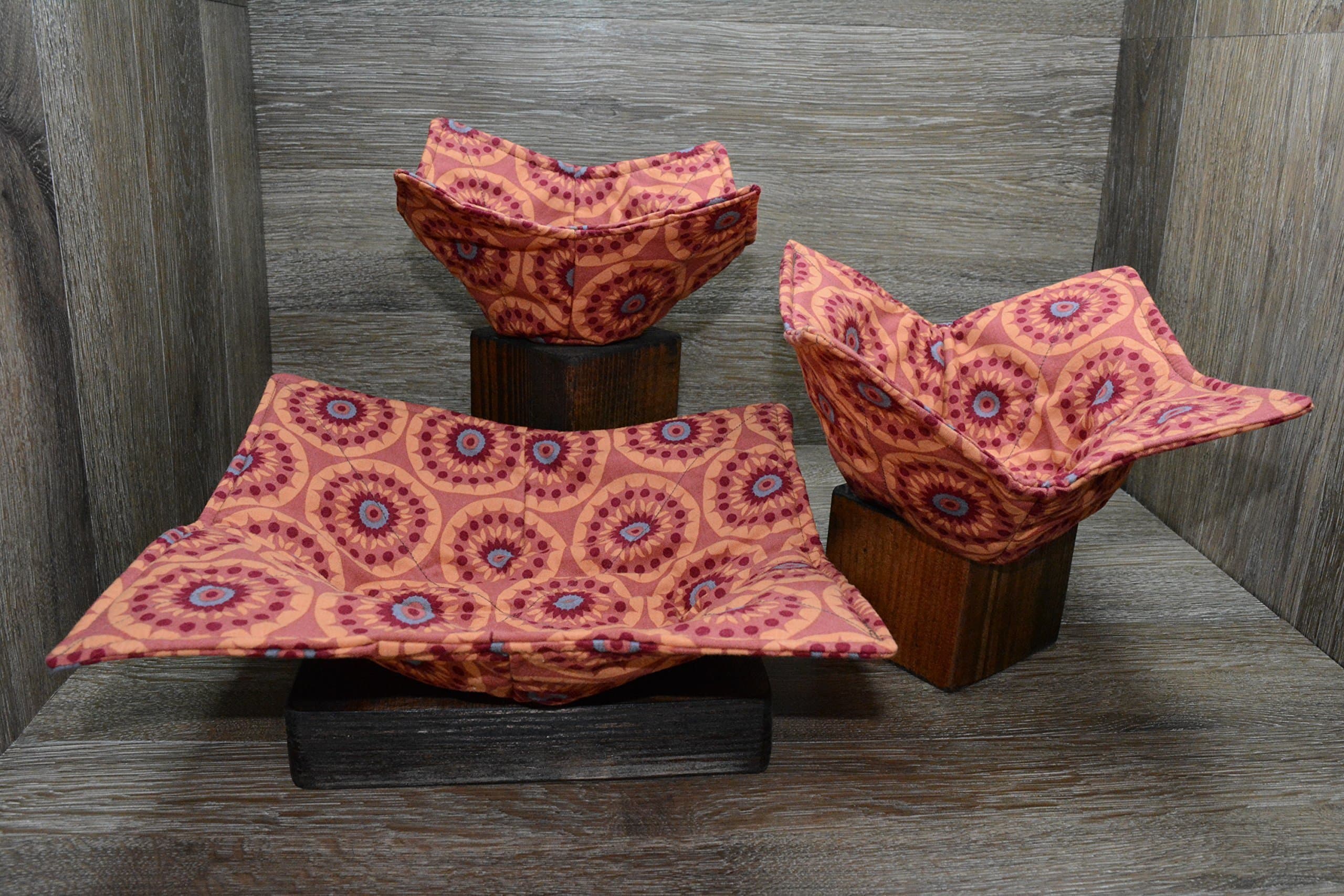Microwave Bowl Cozies // Set of 3 // 1 Small Bowl Cozy // 1 Medium Bowl Cozy // 1 Dinner Plate Cozy // Enlightened Coral