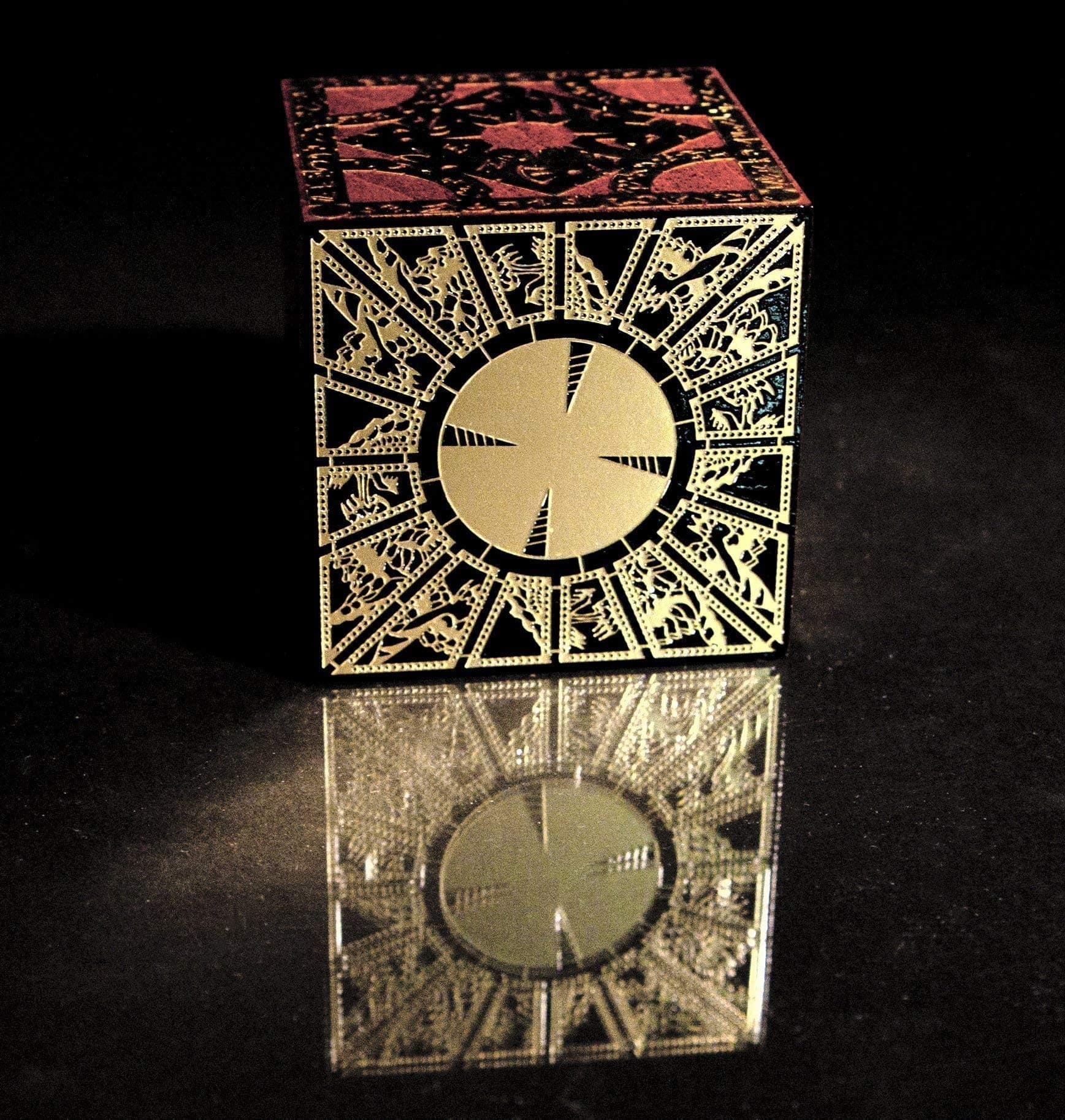 Hellraiser Puzzle Box - Lament Configuration