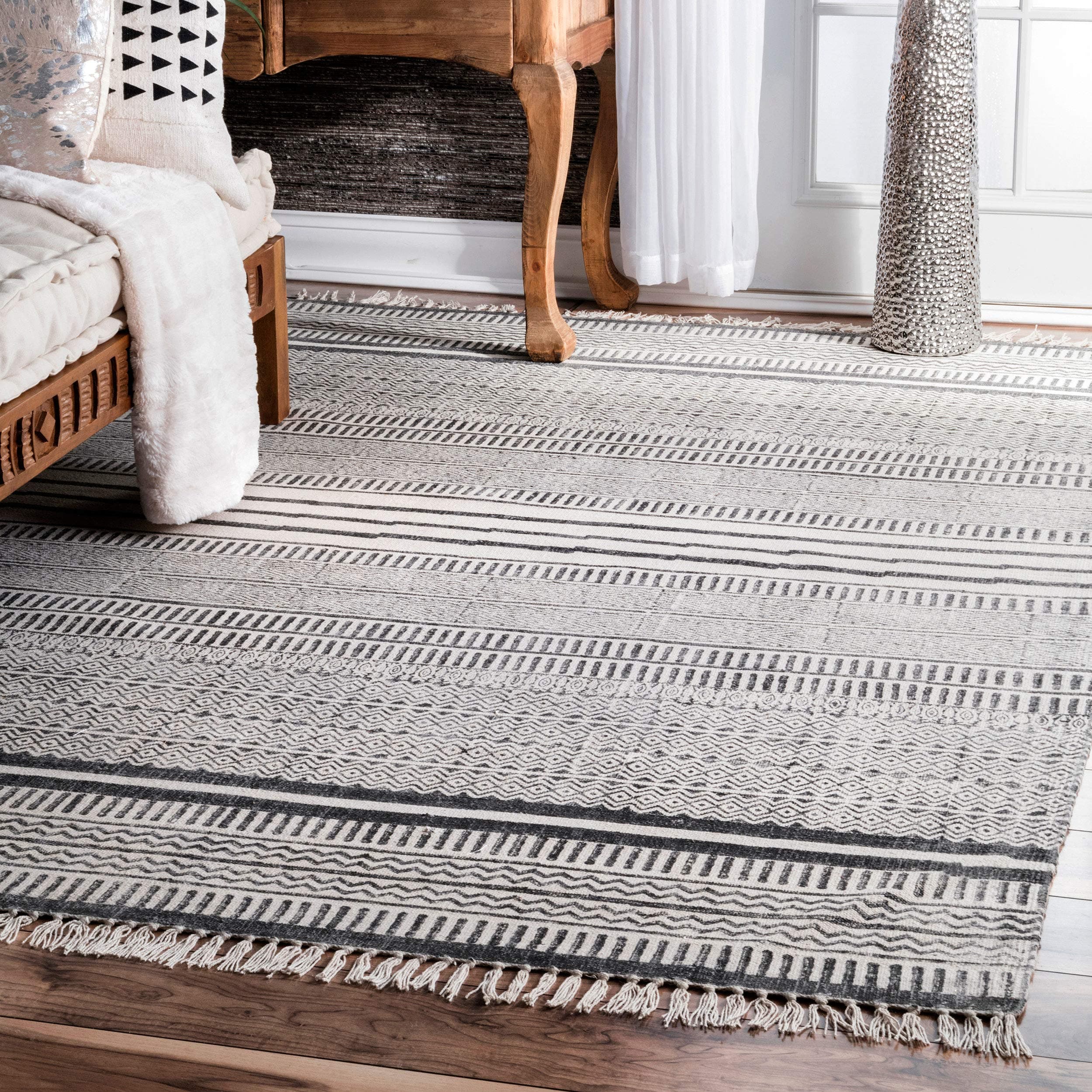 nuLOOM Raina Flatweave Area Rug, 6' x 9', Grey