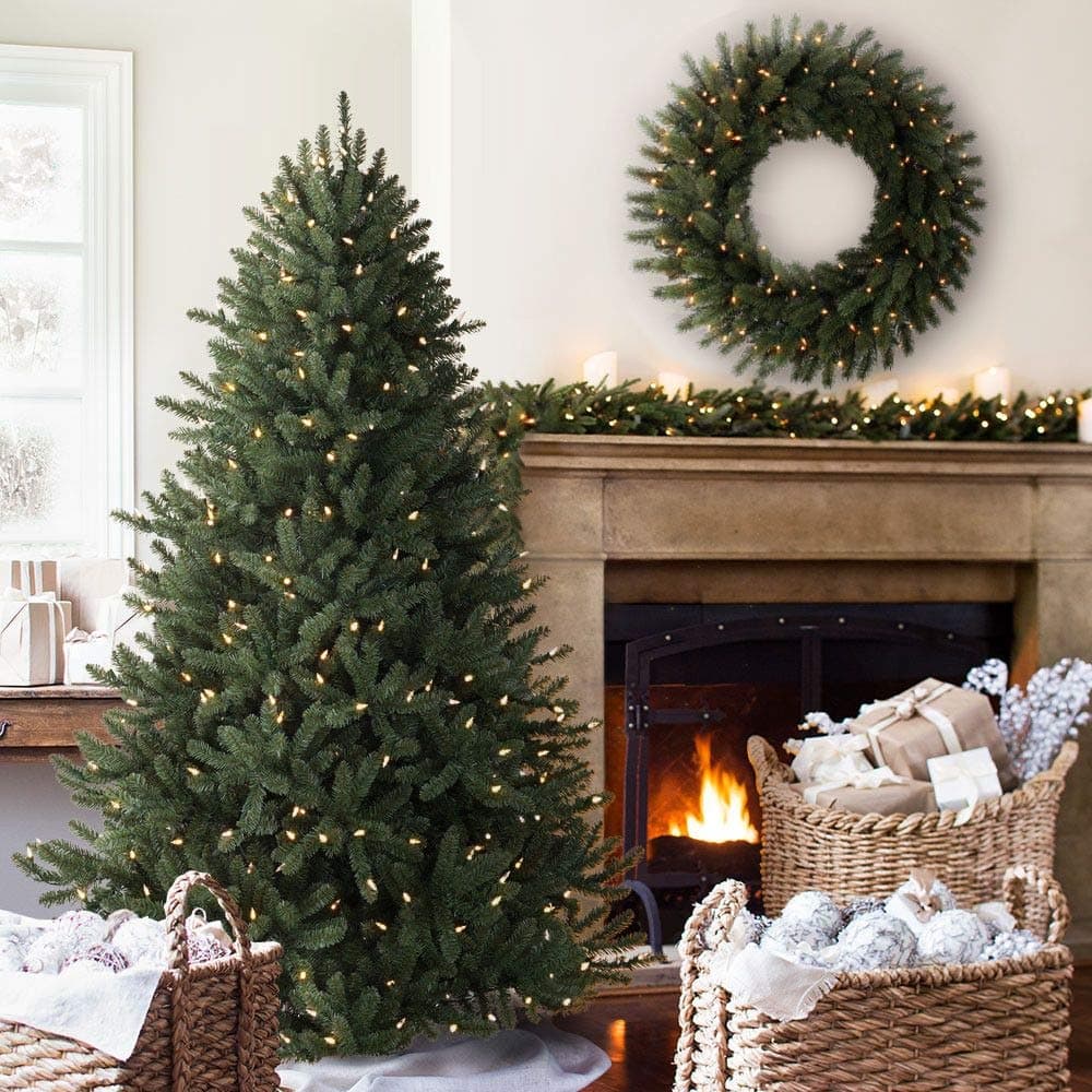 Balsam Hill Traditional Premium Full Shape Canadian Blue Green Spruce Artificial Christmas Tree including Storage Bag, and Fluffing Gloves (1.8m / 6ft, LED Clear)