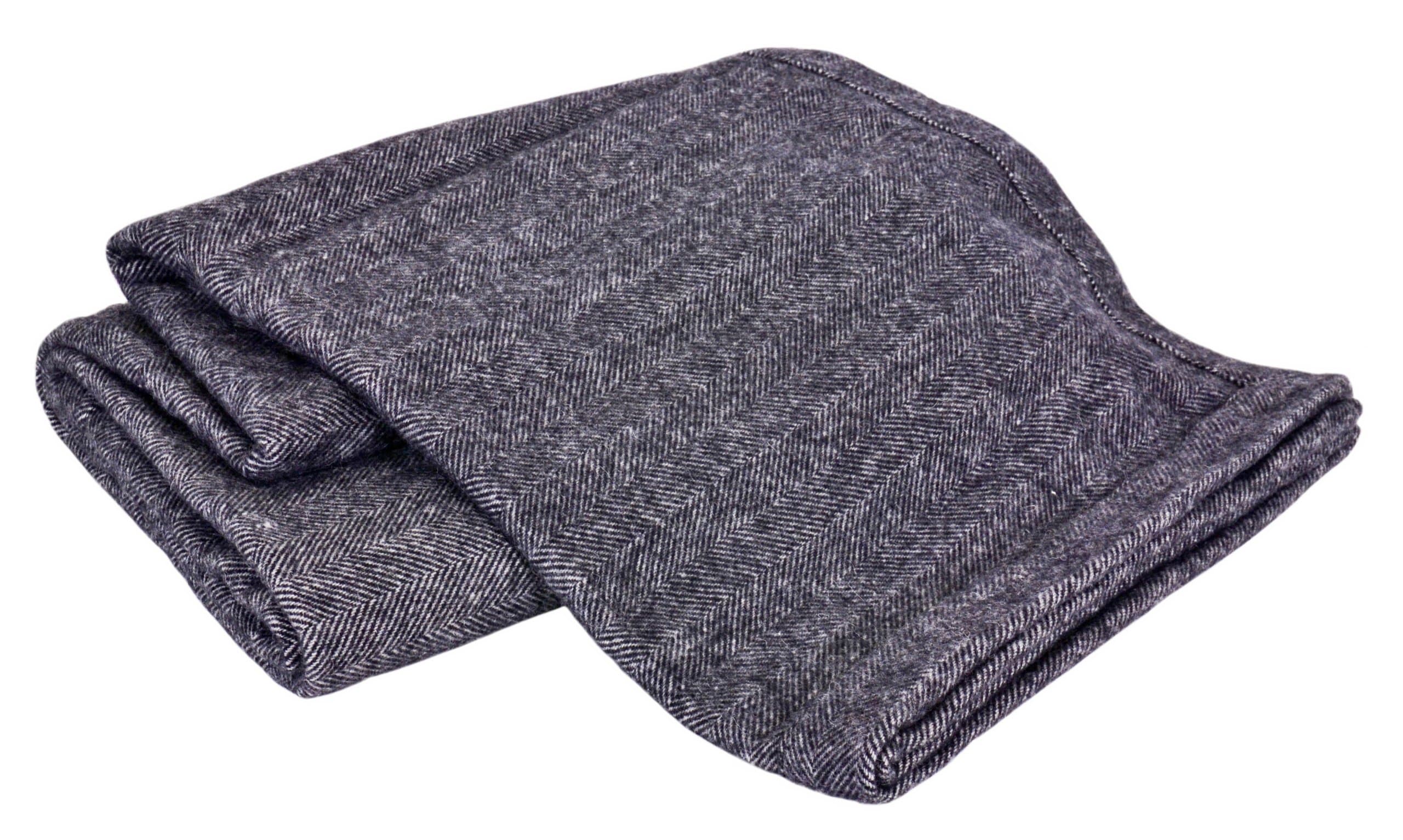 Creswick Luxurious All-Natural Alpaca/Lambswool Oversized Blanket, Full/Queen, Herringbone Black